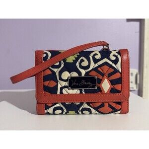 Vera Bradley Wristlet Wallet Retired Sun Valley Print
